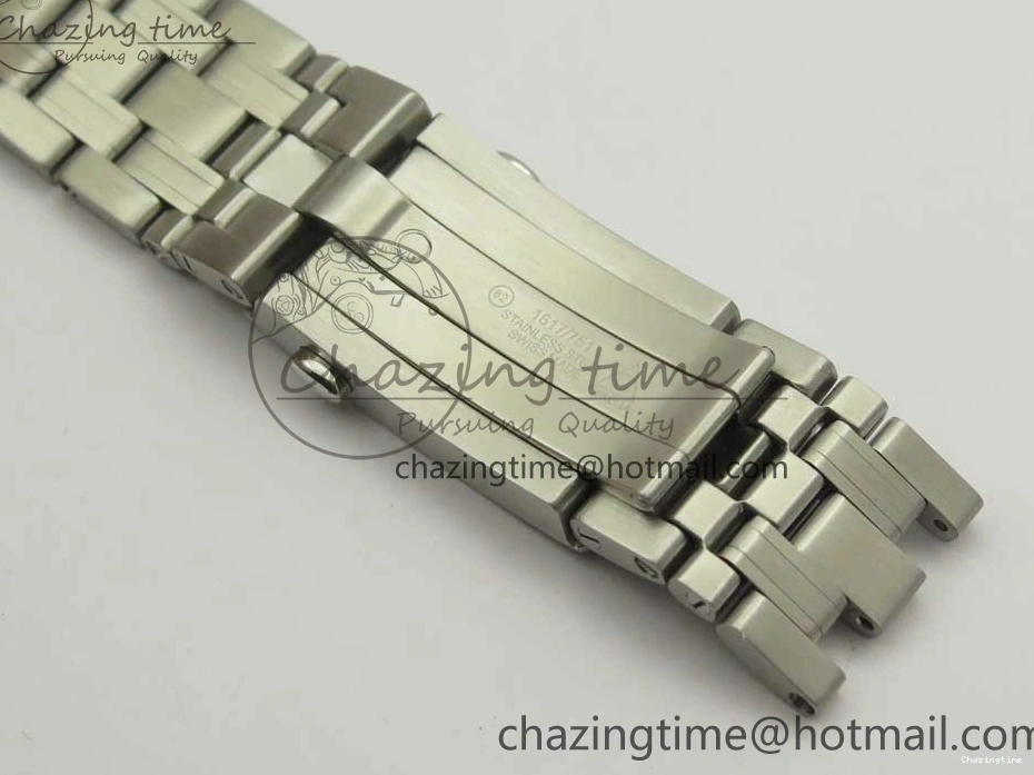 0227 HighQuality Seamaster 300M Chronometer SS Black OMF 1:1 Best Edition on SS Bracelet A2824 (Black Balance Wheel) V 7954